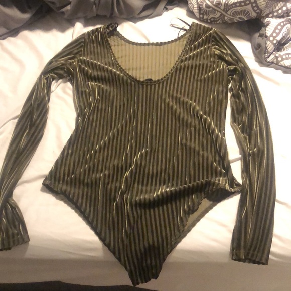 Forever 21 - Picture 3 of 3